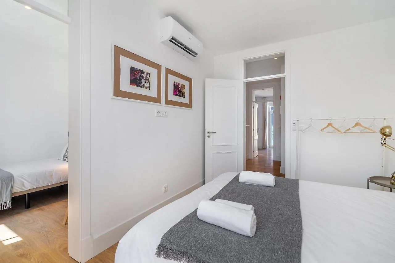 Modern Lisbon Apartments By Soulplaces