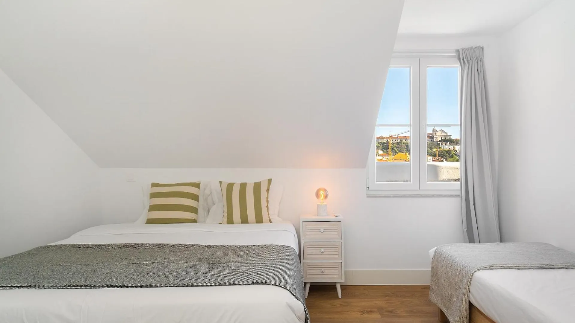 Modern Lisbon Apartments By Soulplaces 0*,