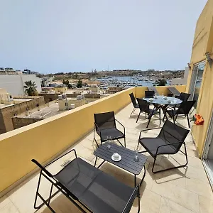 Mive Luxury Sea View Penthouse Appartamento Gzira