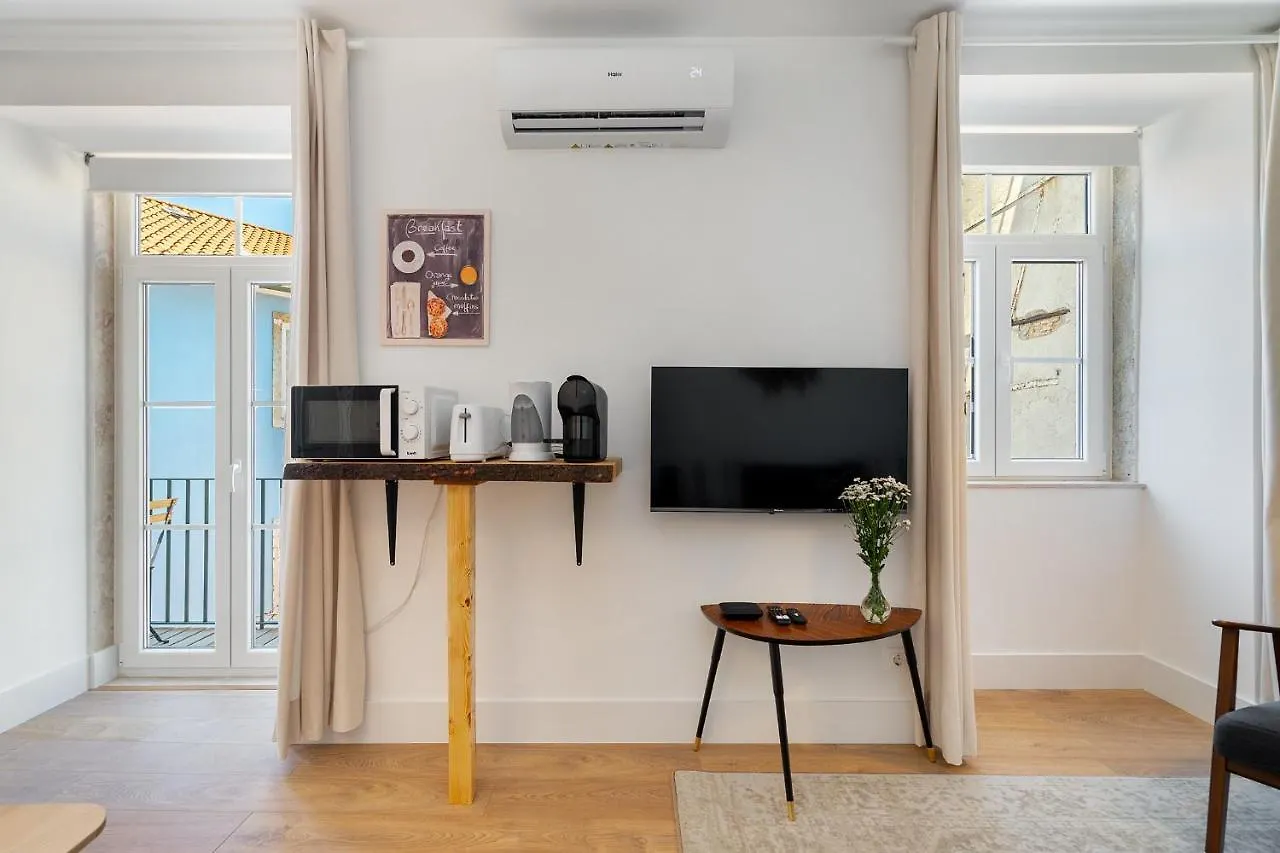 Modern Lisbon Apartments By Soulplaces Portogallo
