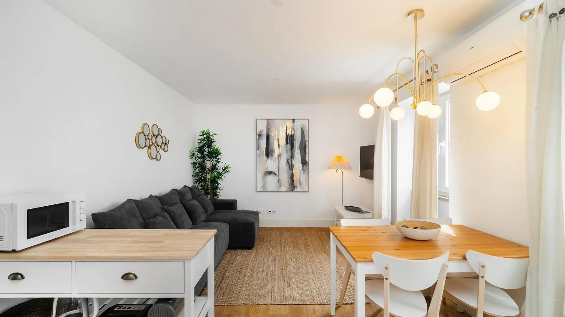 Modern Lisbon Apartments By Soulplaces